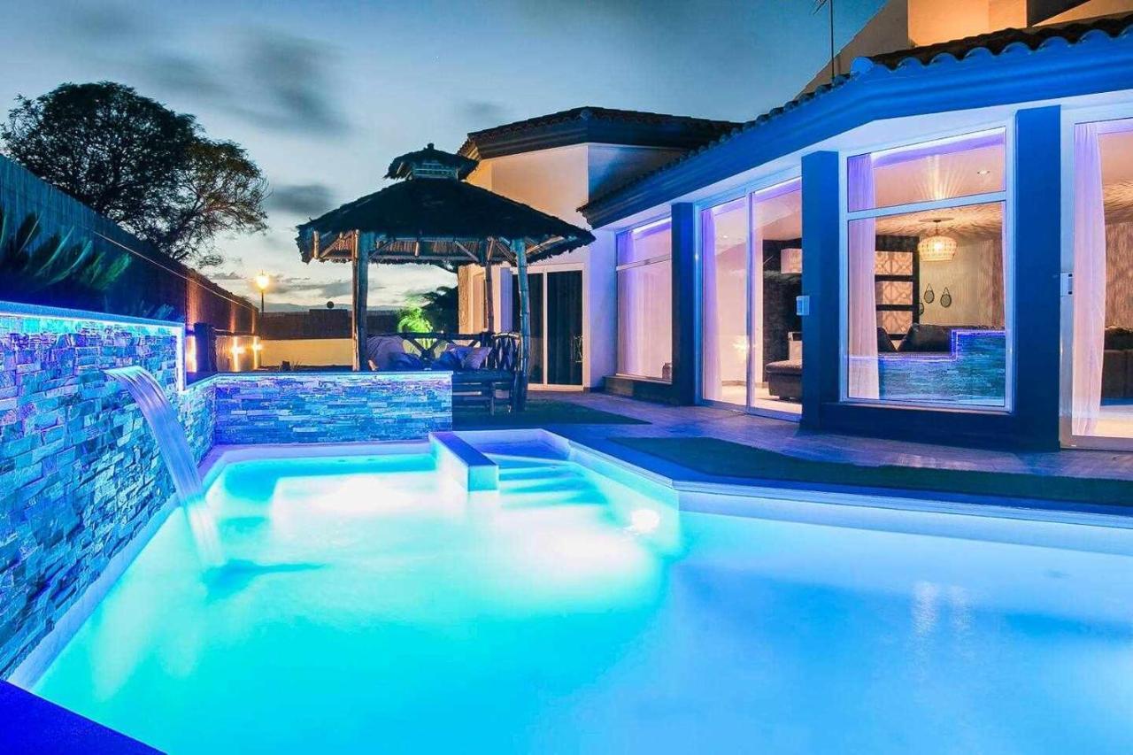 La Oliva Dreams Luxury Villa מראה חיצוני תמונה