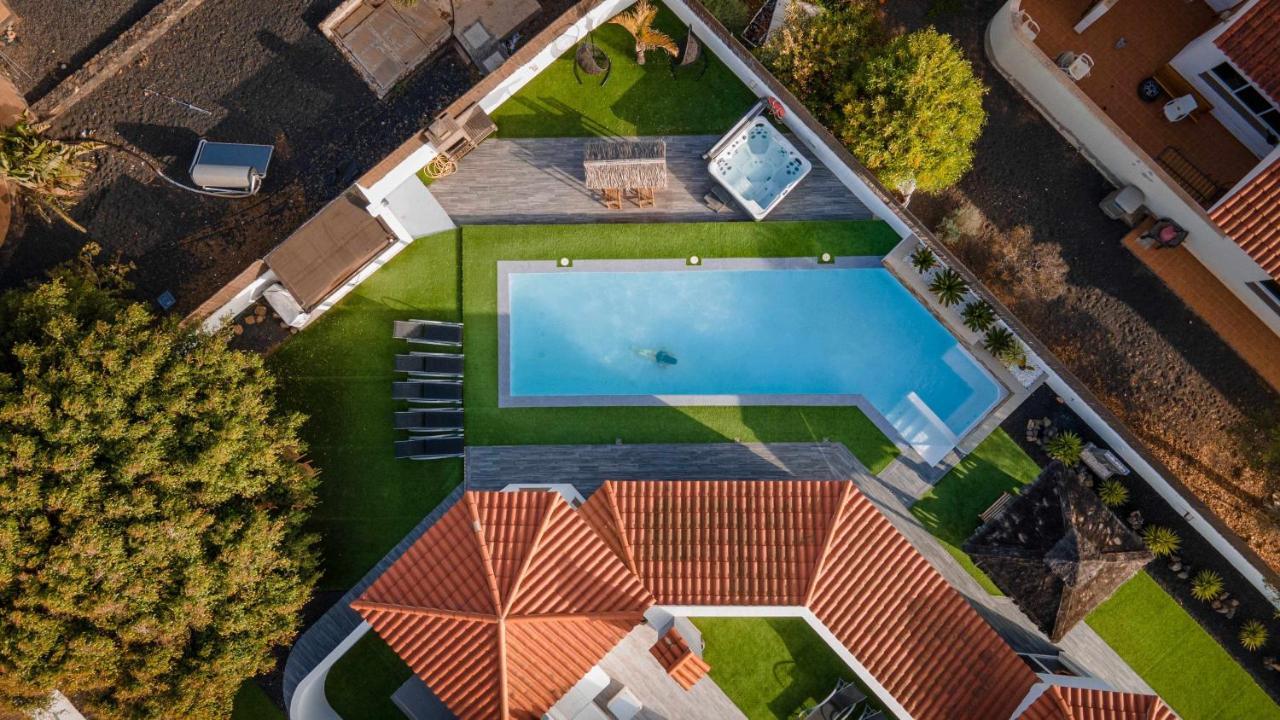 La Oliva Dreams Luxury Villa מראה חיצוני תמונה